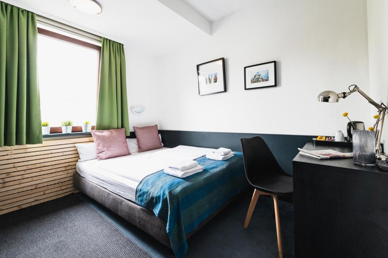 City Hotel Fellbach 24H Check-In Esterno foto
